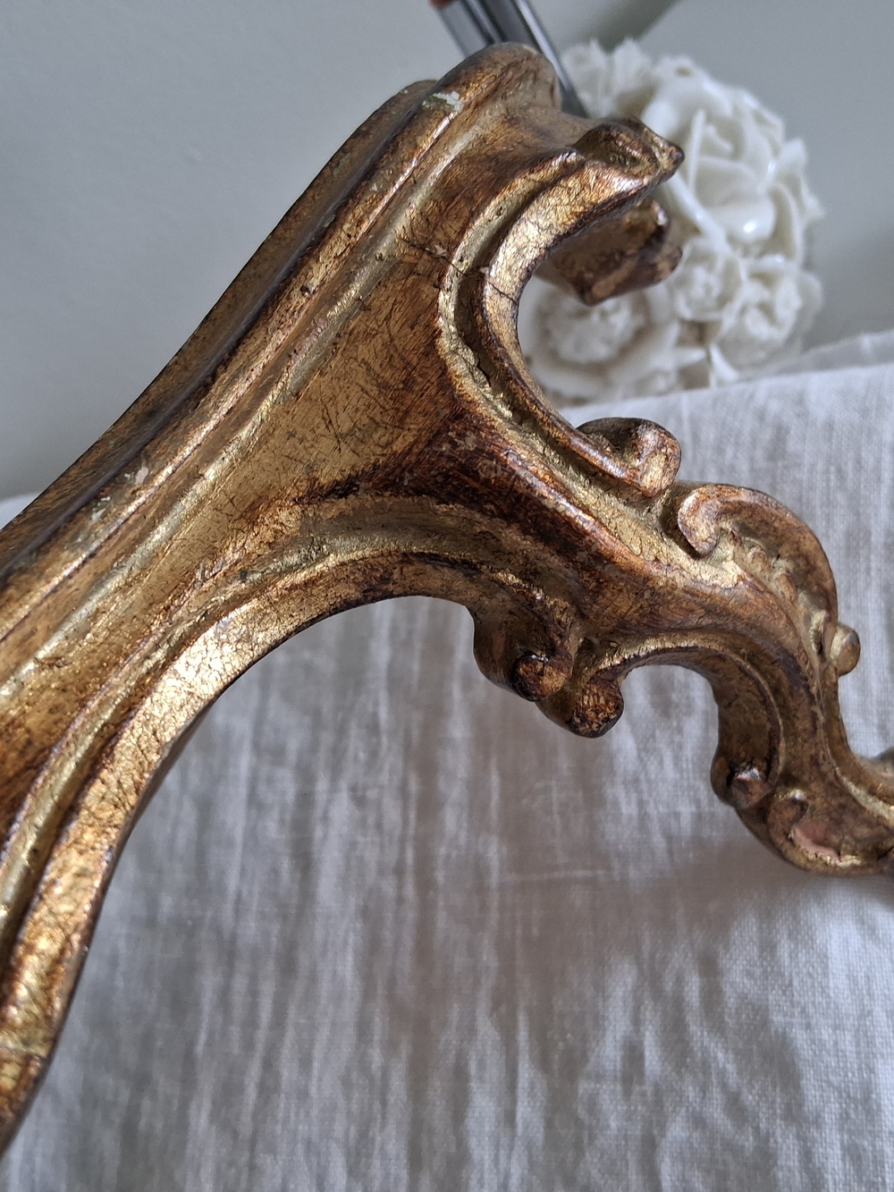 Gold Gilt Italian Florentine Carved Wood Shelf - Picture 4 of 12